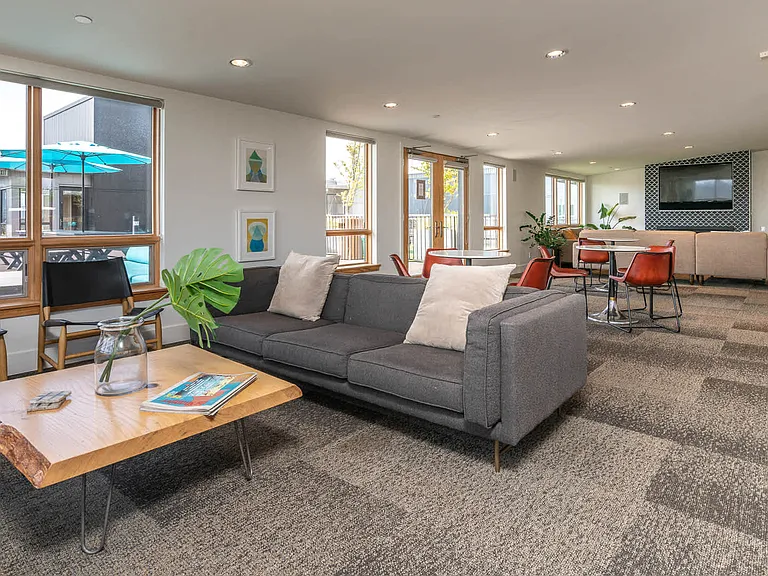 Rooftop Clubroom