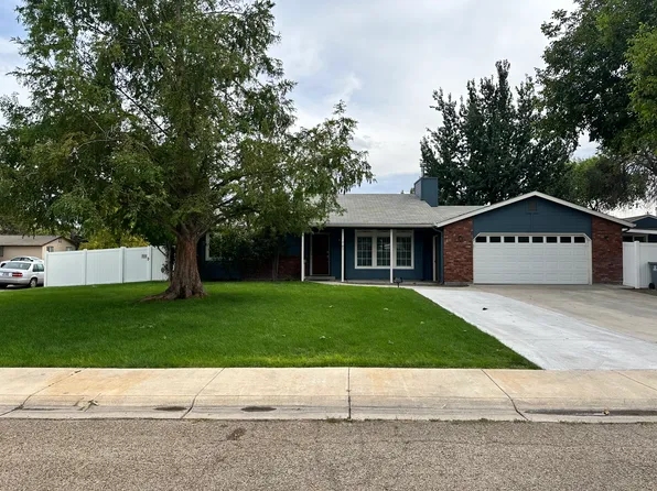 707 Meadowview Dr, Nampa, ID 83651