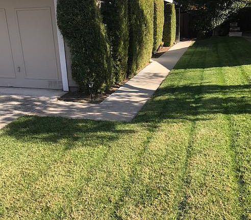 2nd image of 1304 Oxbow Ct