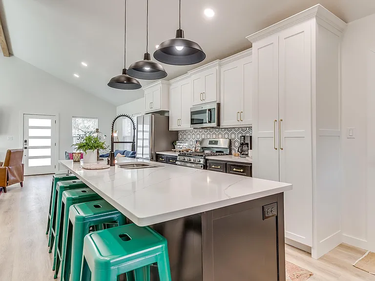 323 S Hannaford St — Photo 32
