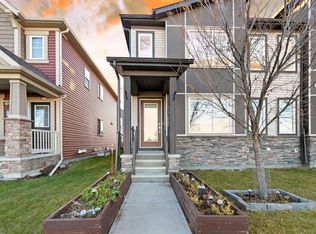 20 Cityside Park NE, Calgary, AB T3N 0X2