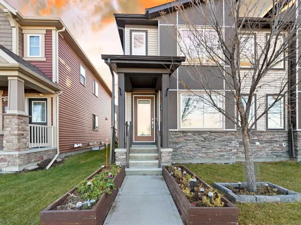 20 Cityside Park NE, Calgary, AB T3N 0X2
