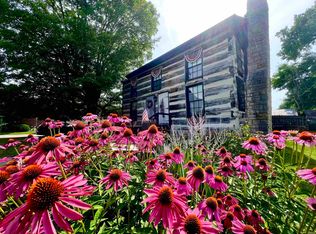 415 S 9th St, Mitchell, IN 47446