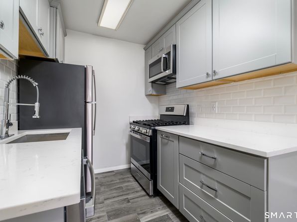 140 Grove St APT 5B