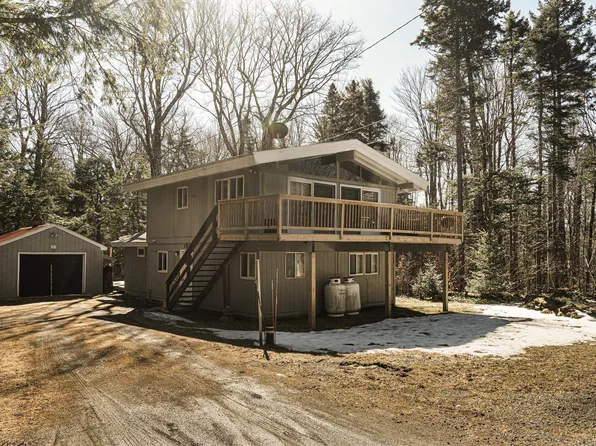 52 Stugger Road, Dover, VT 05356
