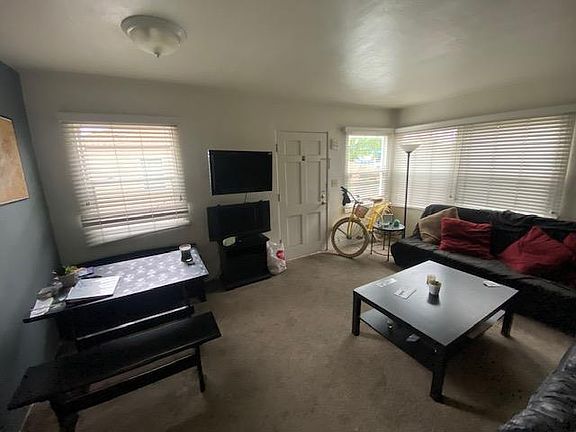 4th image of 2239 Garnet Ave