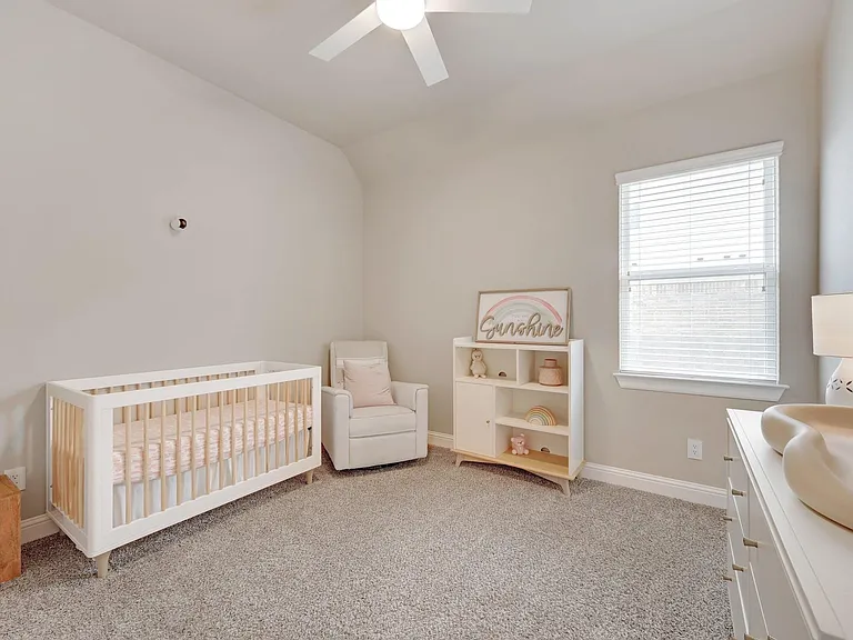 6813 Leonardo Dr — Photo 14