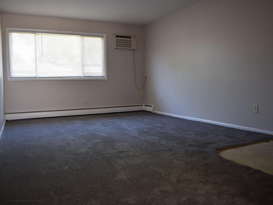 2nd image of 1832 14th St S