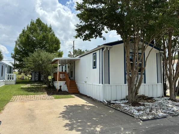 4000 Ace Ln Trailer 425, Lewisville, TX 75067