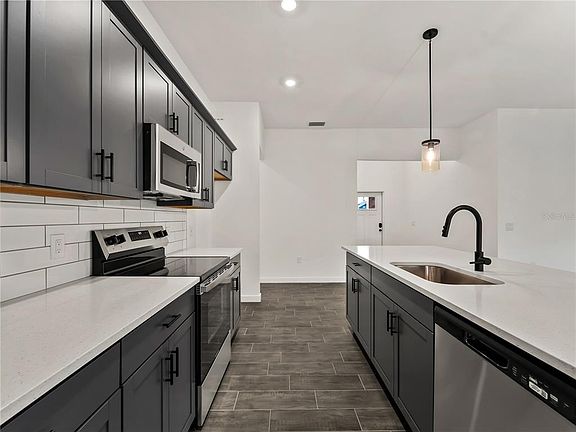 4th image of 5373 Citron Rd