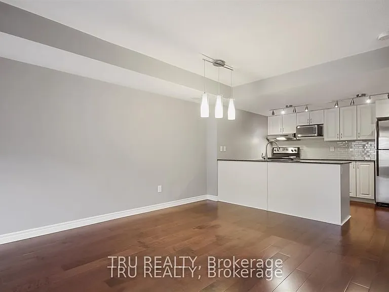 122 Lindenshade Dr #19 — Photo 7