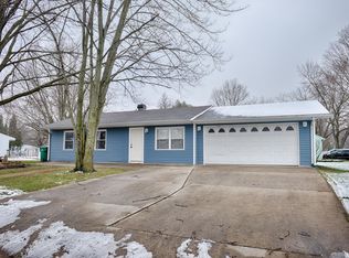 1825 Hepler Dr, Warsaw, IN 46580