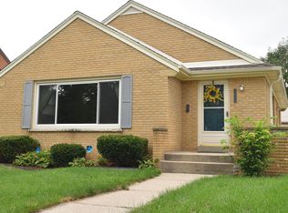3312 N 94th St, Milwaukee, WI 53222