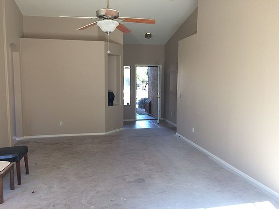 5th image of 1433 E Huntington Dr