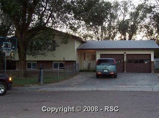 6812 Chesterfield Ct, Colorado Springs, CO 80911