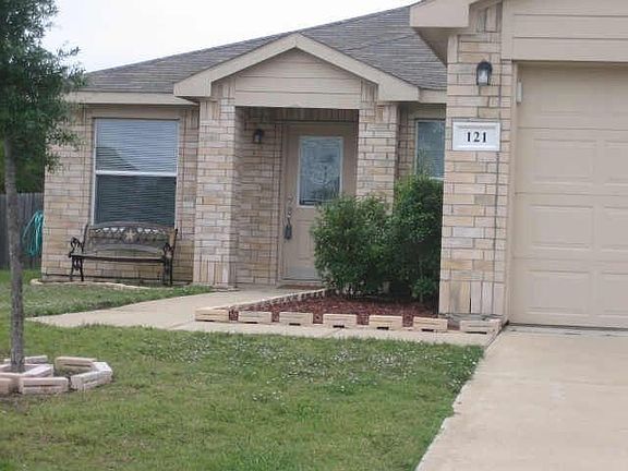 2nd image of 121 Southwestern Dr