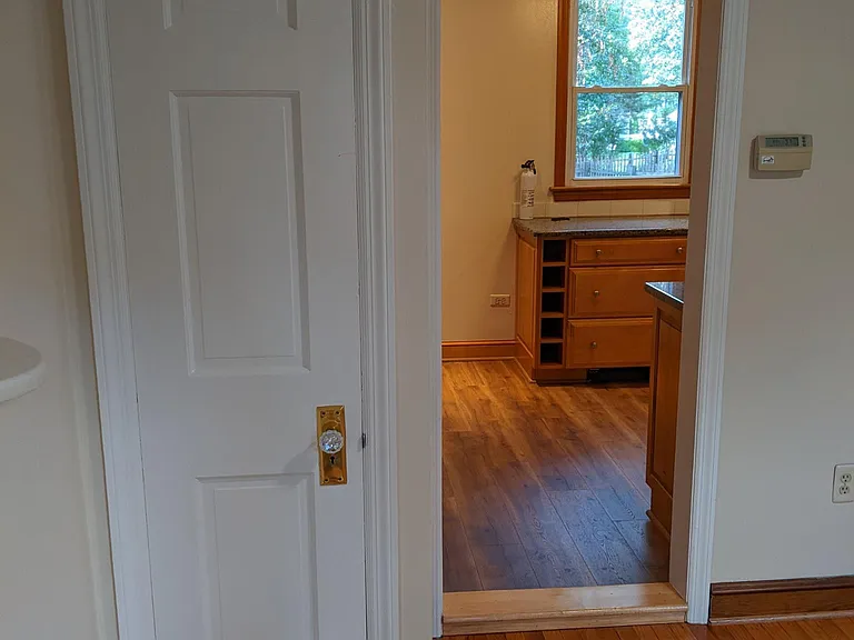 5900 Valley View Dr — Photo 34