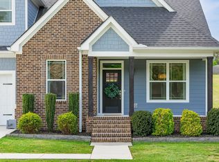 1164 Dreamfield Dr, Soddy Daisy, TN 37379