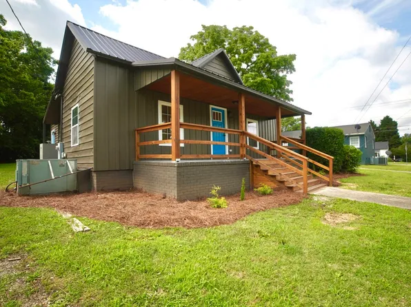 416 Everett St, Burlington, NC 27215