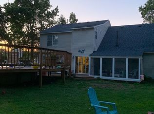 1077 Olds Ln, Virginia Beach, VA 23451