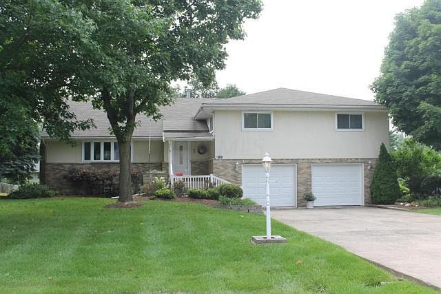 1st image of 6141 Cherry Hill Dr