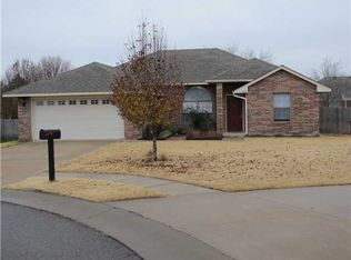 1818 Olde School Rd, Edmond, OK 73012