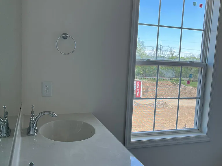 2482 Artesian Way — Photo 5