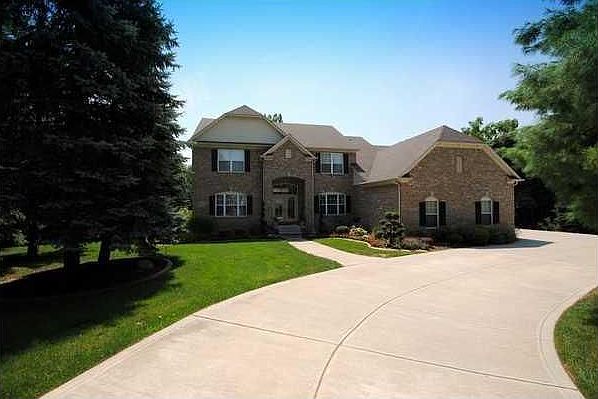1st image of 8405 Mesic Ct