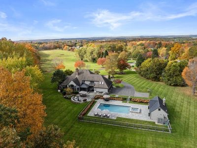 8 Rock Spring Ln, Southborough, MA, 01772