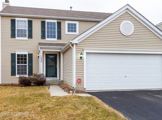 1735 Powers Rd, Woodstock, IL 60098