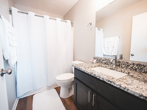 5th image of 501 Cranberry Point #3B-2Ba