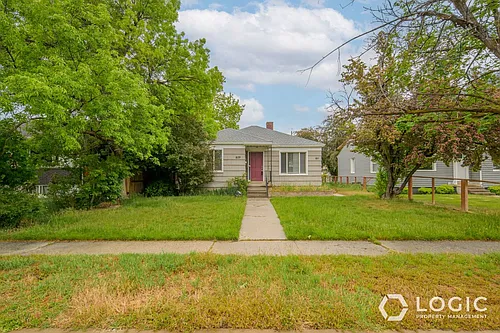 809 E 50 S Photo 1