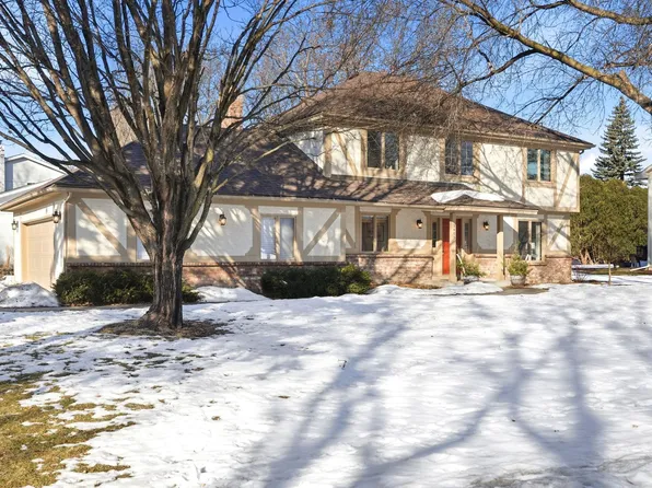 2605 Zircon Ln N, Plymouth, MN 55447