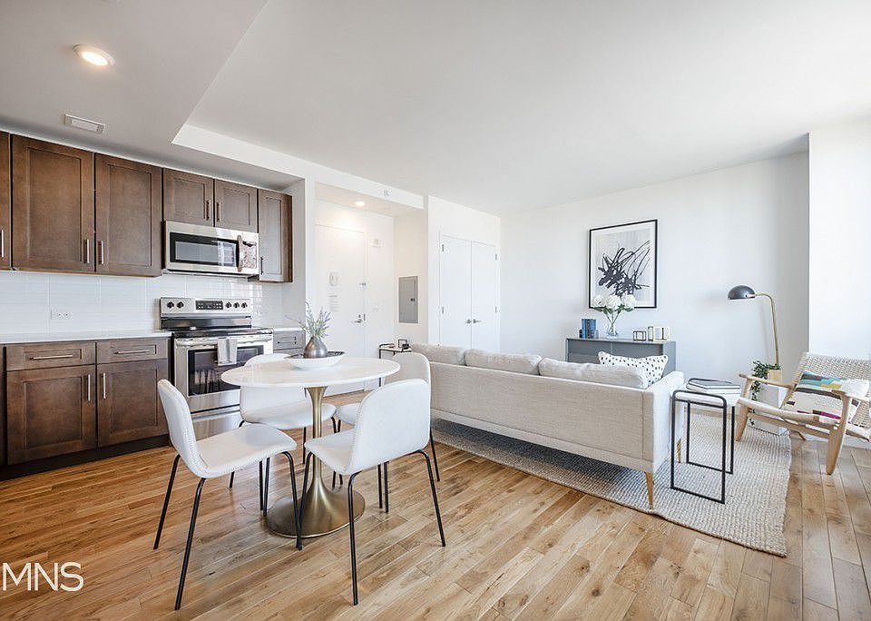 1st image of 14736 94th Ave APT 8J