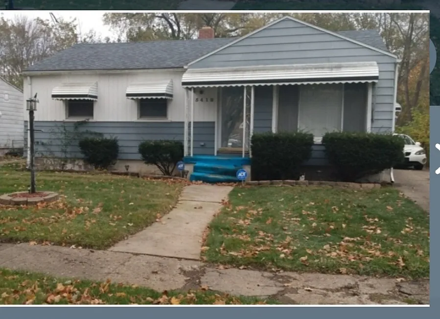 3 bed, 930 sqft, $1,000 — Photo 1