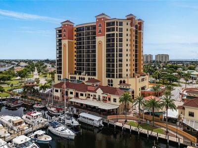 5793 Cape Harbour Dr APT 718, Cape Coral, FL, 33904