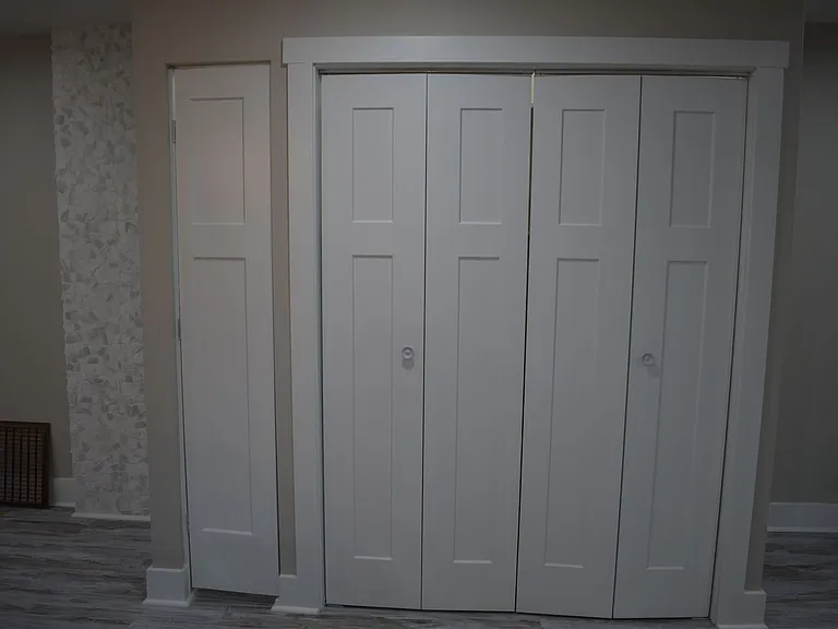 2406 N Talbott St — Photo 10