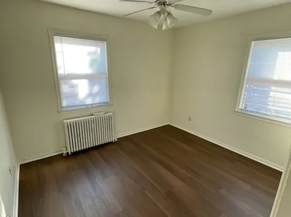 97 Orme St E #102, Saint Paul, MN 55118