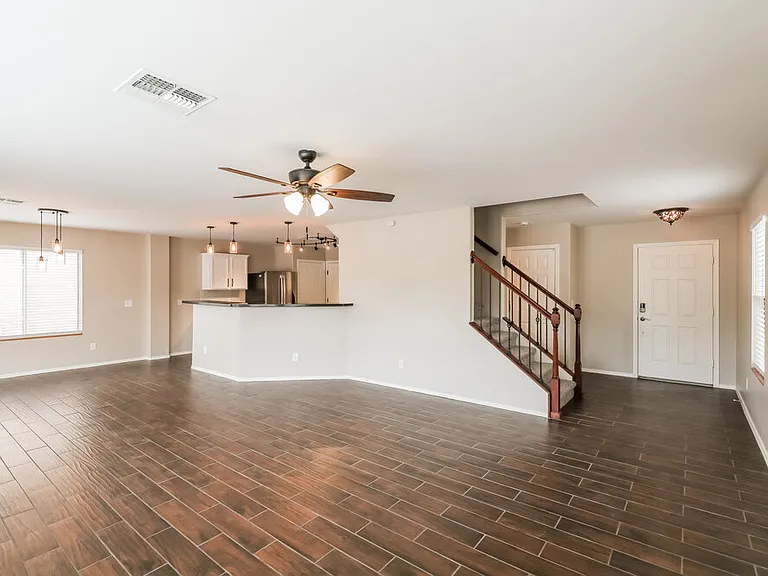6907 S Goshawk Dr — Photo 4