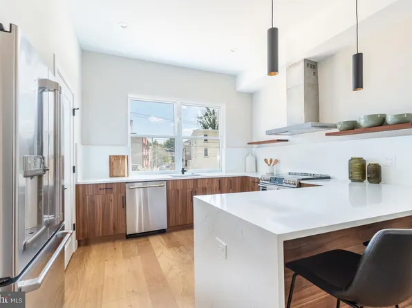 3841 Ridge Ave, Philadelphia, PA 19132