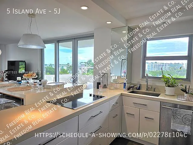 5 Island Ave #5J — Photo 5