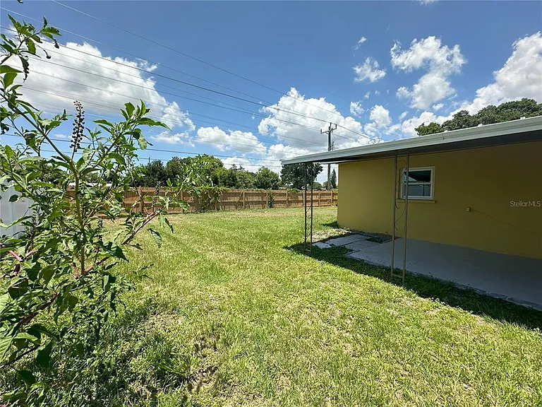 3335 Dudley St — Photo 17