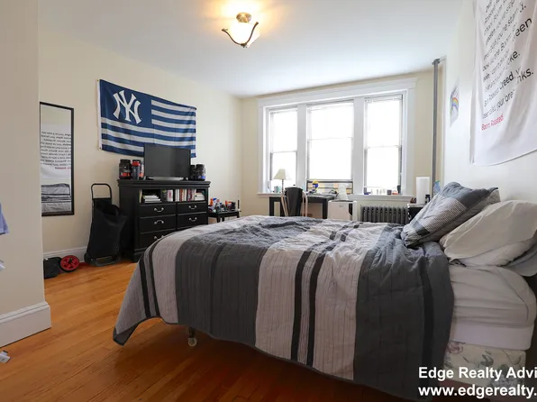 6 Sutherland Rd, Brighton, MA