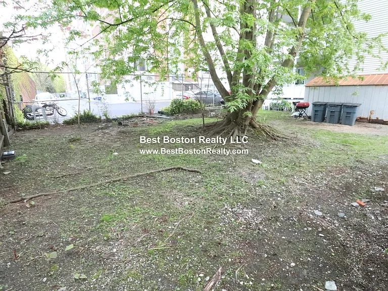429 Franklin St #1R — Photo 5