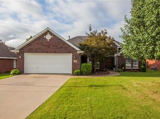 1547 Bedford Ter, Springdale, AR 72764