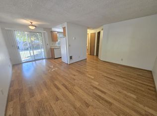 3600 NE 54th St APT E, Vancouver, WA 98661