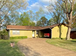 135 Dunn Hollow Dr, Fairfield Bay, AR 72088