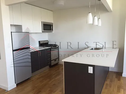 Rented by Christie Property Group | media 29