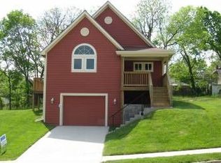 4928 Olive St, Kansas City, MO 64130