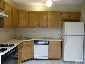 5th image of 1943 Willings Ln #A